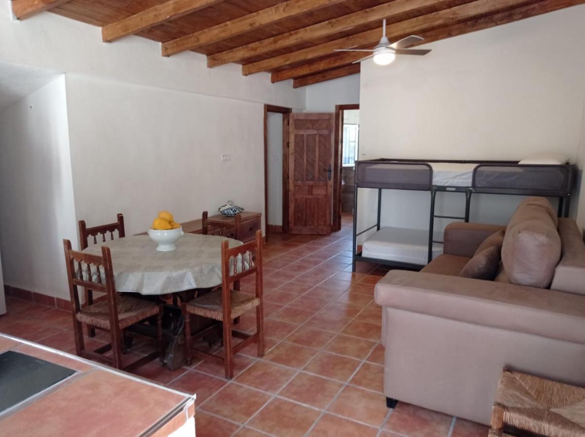 Adorable 1 Bedroom Holiday Home Guajar Alto Exterior photo